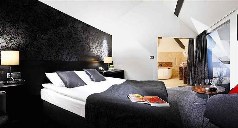 Hotel Remes Opalenica Dış mekan fotoğraf