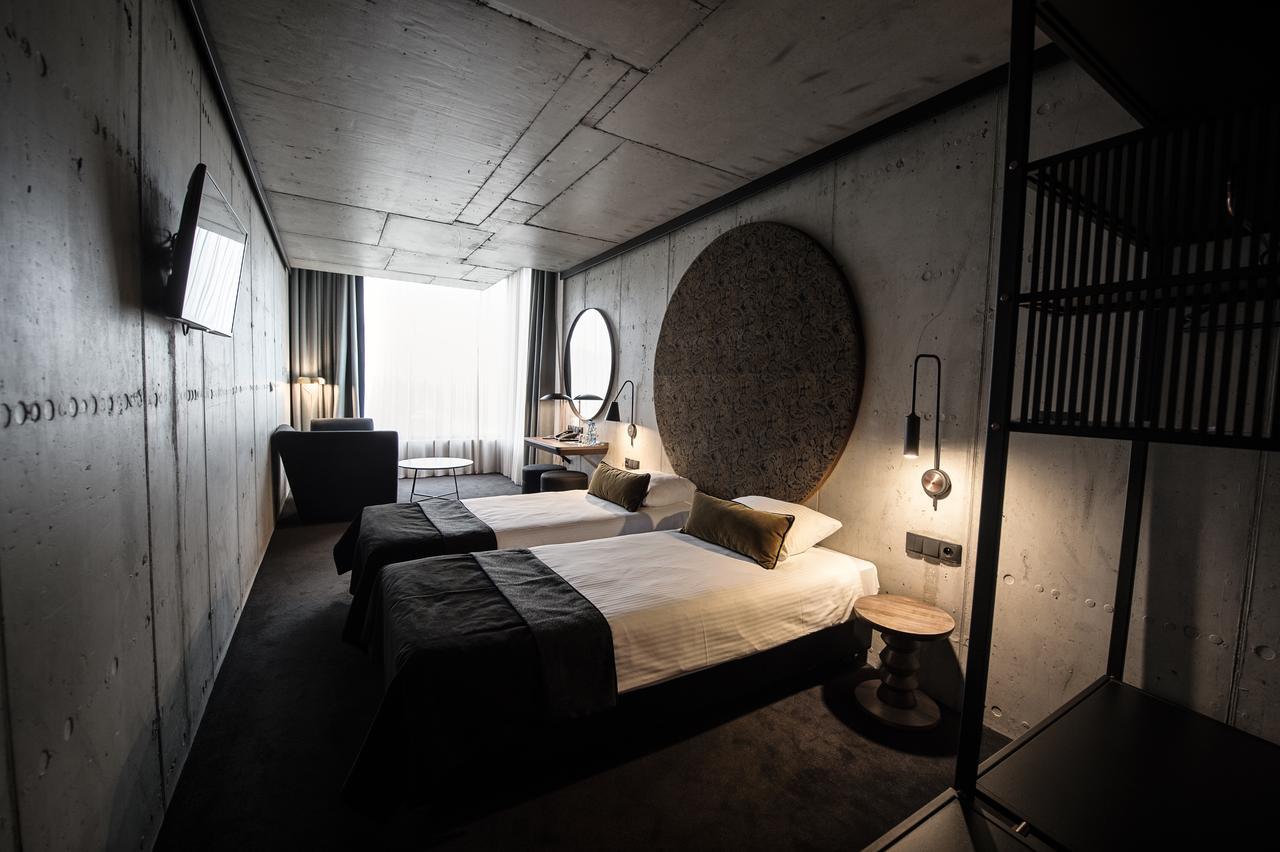 Hotel Remes Opalenica Dış mekan fotoğraf