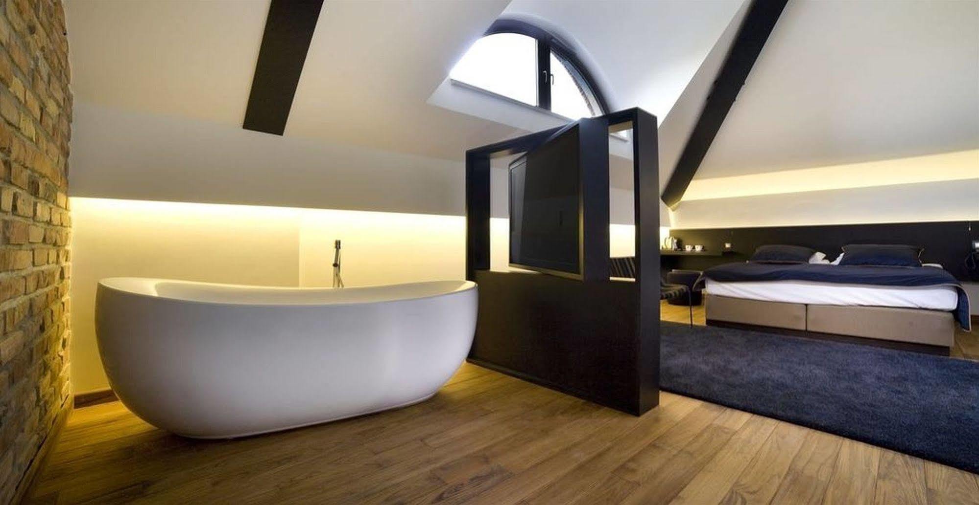 Hotel Remes Opalenica Dış mekan fotoğraf